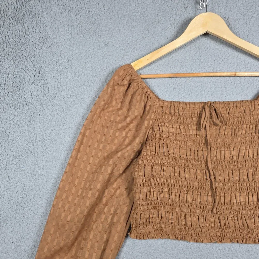 American Eagle Blouse Top Womens Medium Brown Smocked Cropped Peasant Picnic NWT
